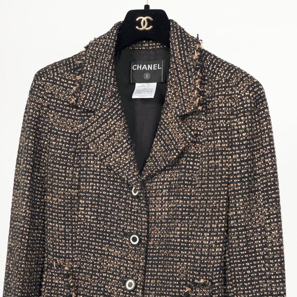 Chanel 03A Brown Wool-Blend Tweed Buttoned Blazer - Picture 3 of 12